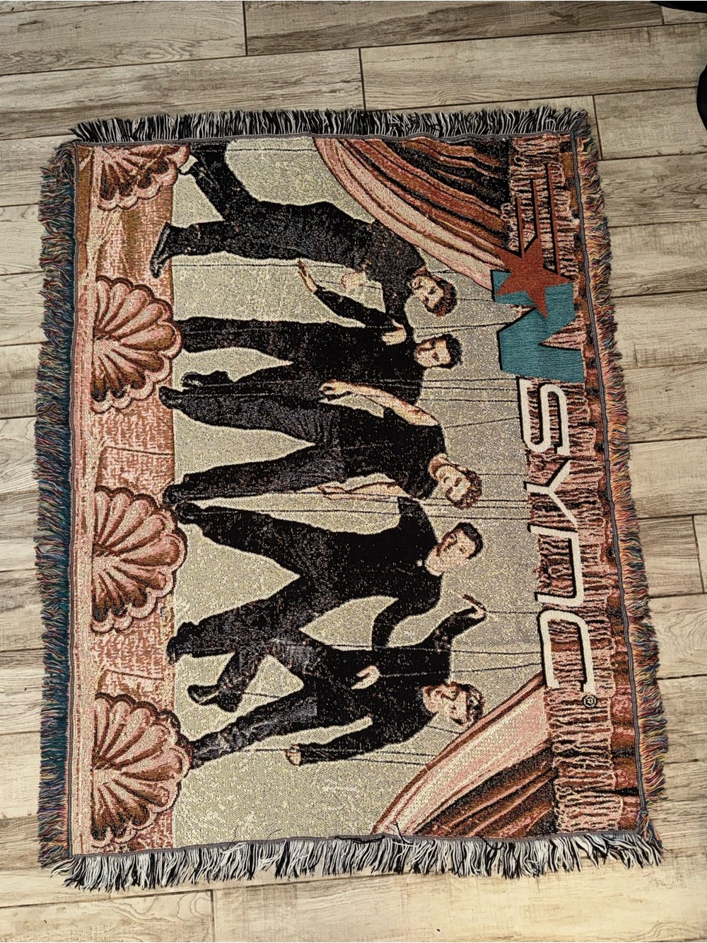 *NSYNC Puppet Tapestry Throw Blanket with Retro Design